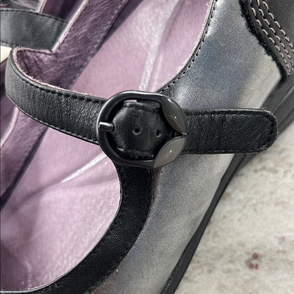 Dansko Misty Metallic Nappa Mary Janes Sz 41 Pewter Leather Womens Shoes - Picture 4 of 7